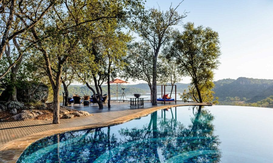 Pamushana luxury accommodation Zimbabwe